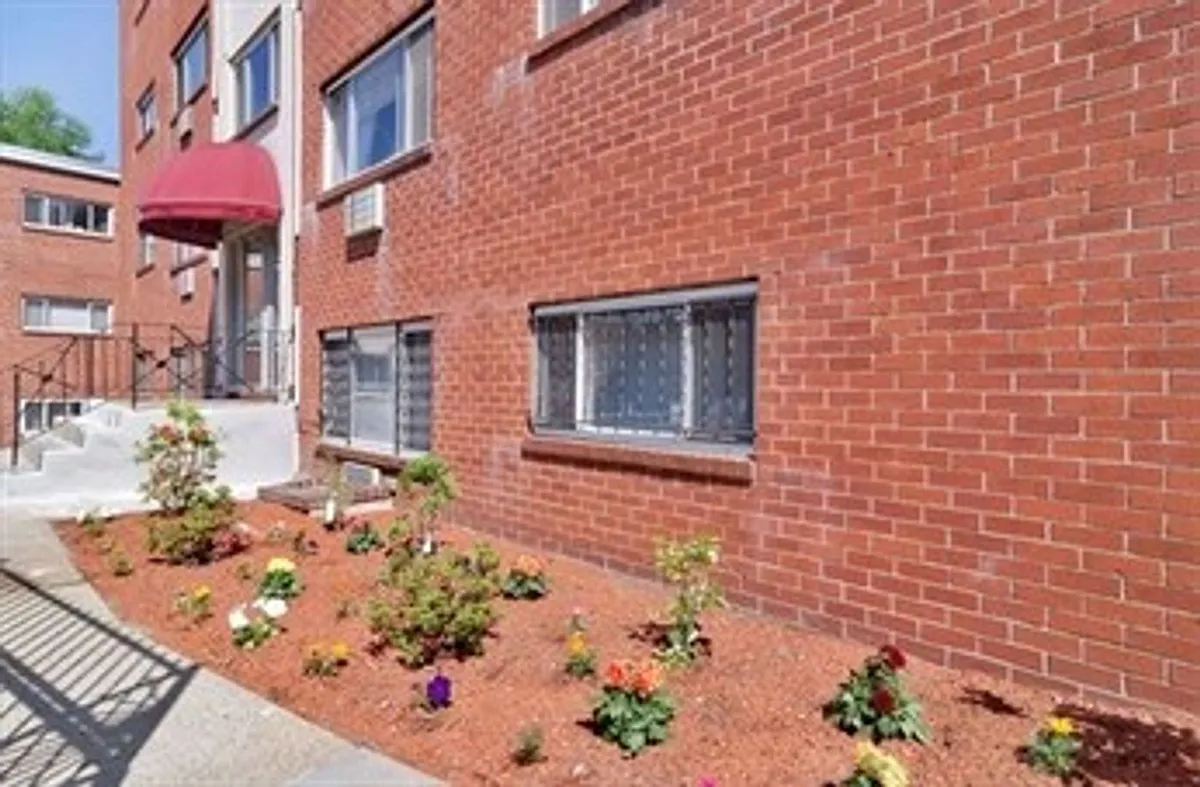 Building Photo - 280B Corey Rd #12A