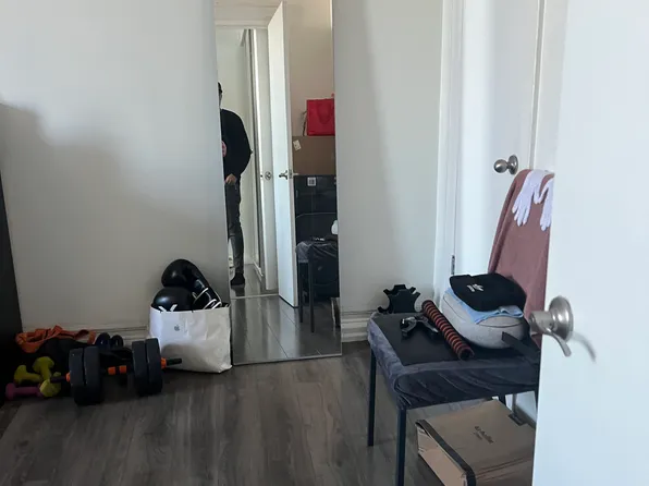 382 Avenue P image 11 of 19