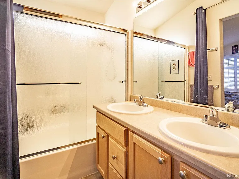 1148 S Boston Ct — Photo 12
