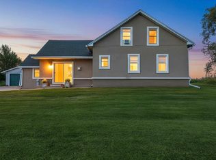 1372 Phillips Rd, Green Bay, WI 54311