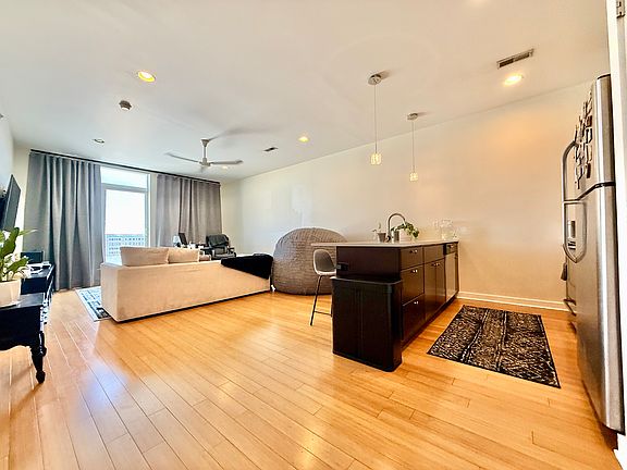 2nd image of 813 N 2nd St #B5o
