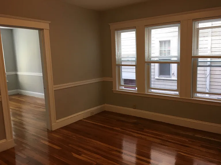 3 Bardwell St #1 — Photo 7