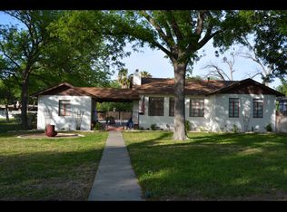 403 W Nicholson St, Del Rio, TX 78840