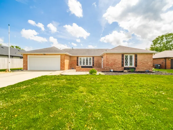 1823 E 44th St, Anderson, IN 46013