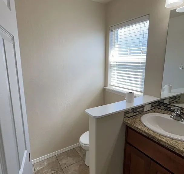 899 Trinity Way — Photo 14