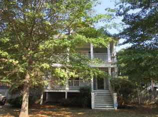 2696 Fairlee Dr, Decatur, GA 30032