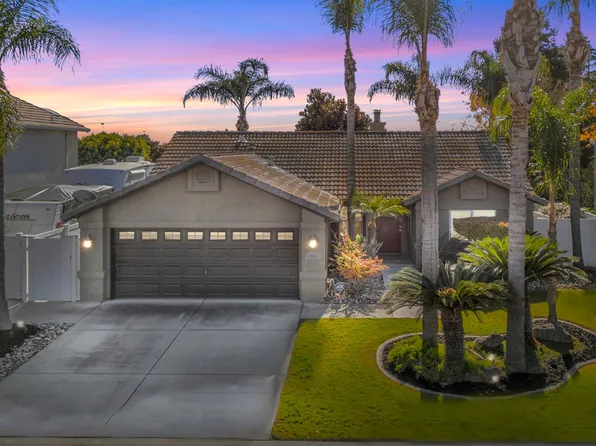 1932 Rockypoint Way, Riverbank, CA 95367