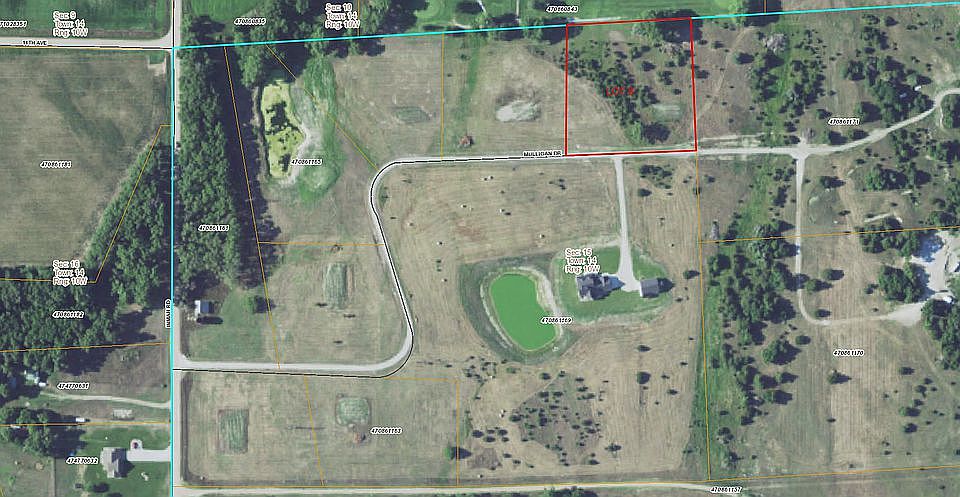 2nd image of 8 Mulligan Dr