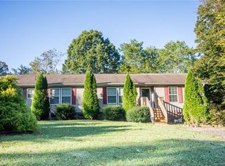 315 Oak Hollow Rd, Union Grove, NC 28689
