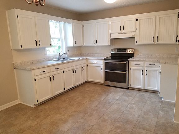 2nd image of 1935 Curry Rd