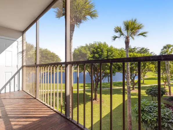 5250 Las Verdes Circle #309, Delray Beach, FL 33484