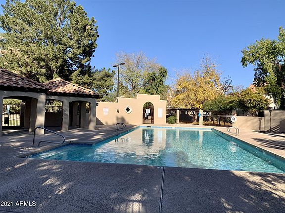 4th image of 921 W University Dr Unit 1195
