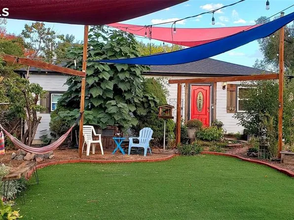 940 Gray St, Lakewood, CO 80214