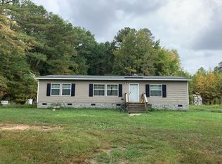1699 Maon Rd, Farnham, VA 22460