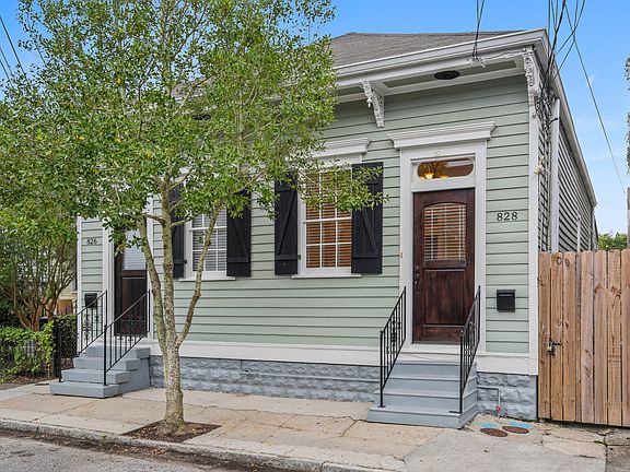 2nd image of 826-828 Clouet St #826