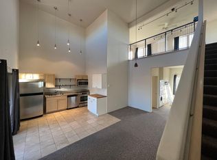 810 Calle Saragosa APT 6, Santa Fe, NM 87505
