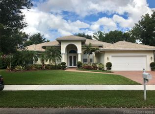 15963 SW 61st Ct, Southwest Ranches, FL 33331