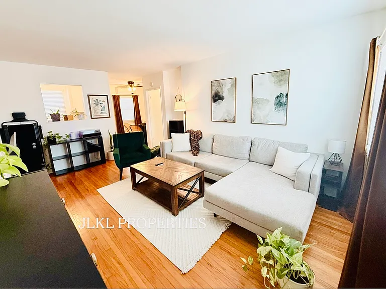3092 Meade Ave — Photo 25