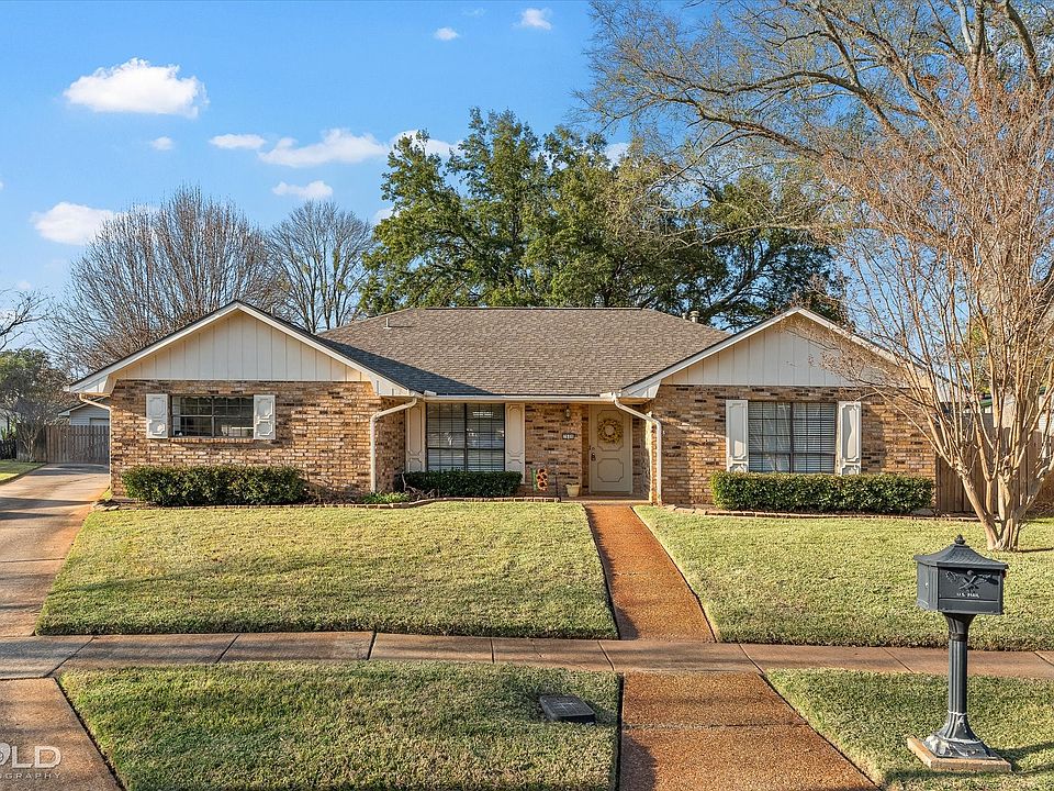 1st image of 7606 Brookhaven Way