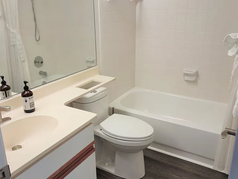 650 Bird Bay Dr E #105 — Photo 30