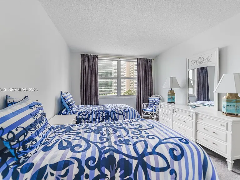 1950 S Ocean Dr #5Q — Photo 10