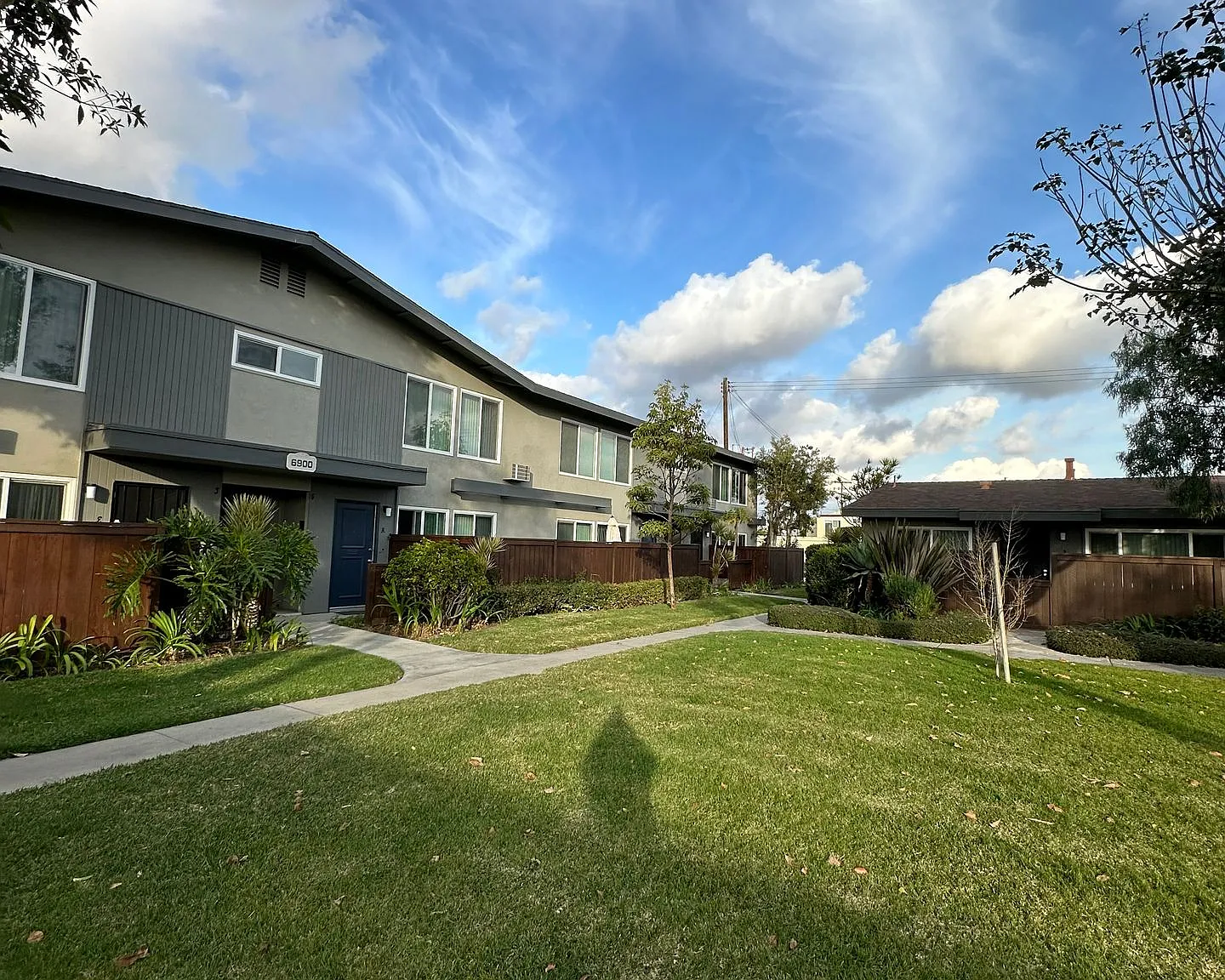 Westpark Apartments — Photo 2