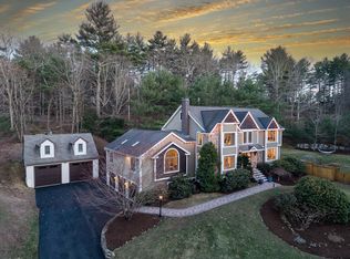 1 Carter Ln, Andover, MA 01810