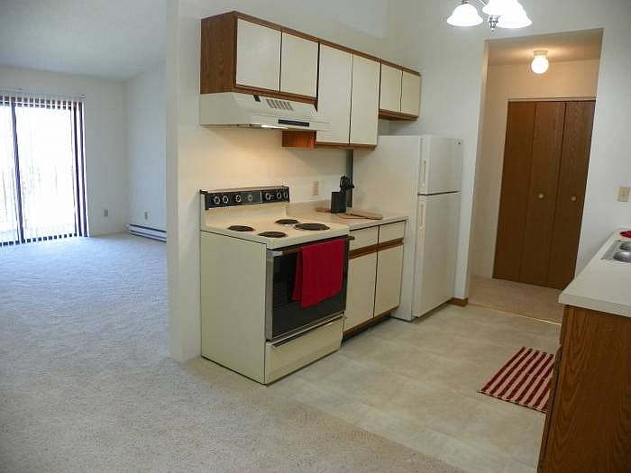 Kitchen & Living Rm Area