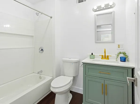 23855 Zuger Dr #B, Crestline, CA 92325