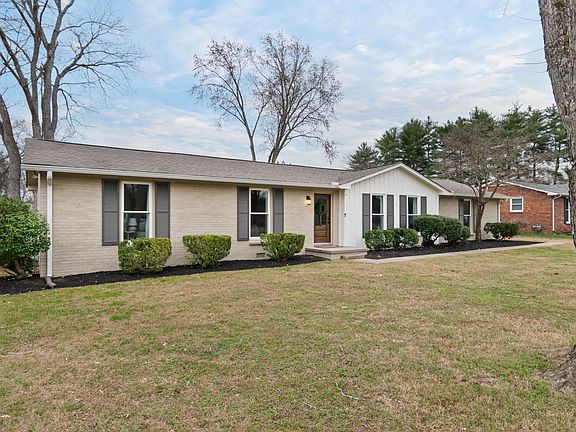 4th image of 818 Chrisman Dr