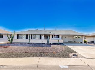 10125 W Caron Dr, Sun City, AZ 85351