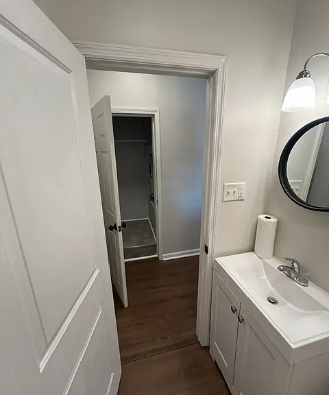 9329 Reading Rd #2 — Photo 7