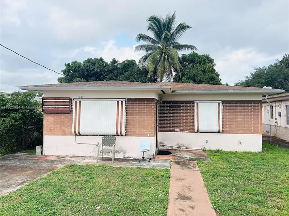 3119 NW 44th St, Miami, FL 33142
