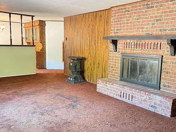 3rd image of 735 Aiello Rd