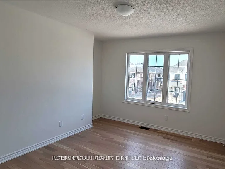 305 Thimbleweed Ct — Photo 12