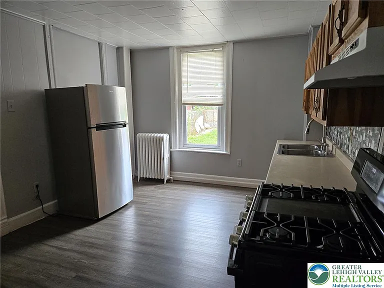 624 Cherokee St — Photo 10