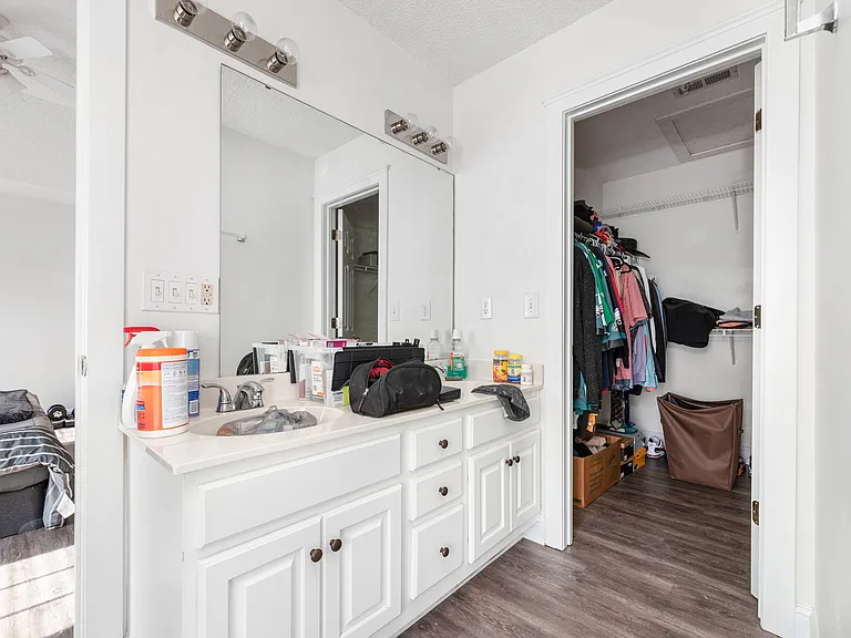13604 Glenwyck Ln — Photo 29