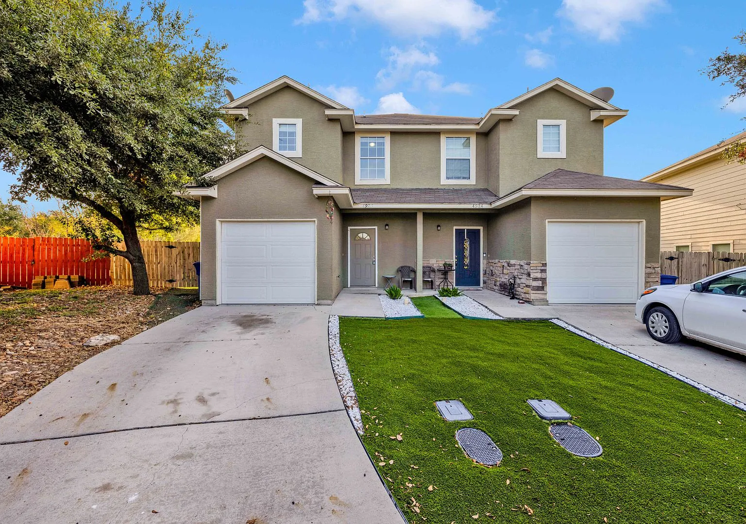NW Rental Home available for ASAP move in! — Photo 1
