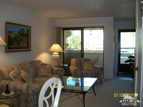685 N Ashurst Ct #215, Palm Springs, CA 92262