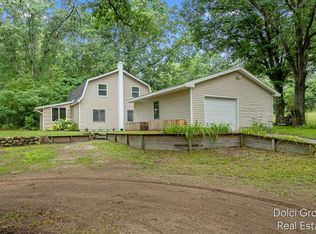 1585 E Clinton Ln, White Cloud, MI 49349