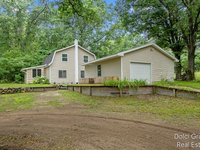 1585 E Clinton Ln, White Cloud, MI, 49349