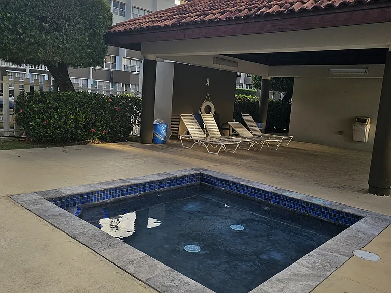 151 Plaza Antillana Calle Cesar Gonzalez — Photo 11