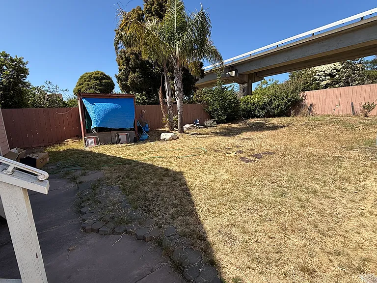 1524 Kearney St — Photo 11