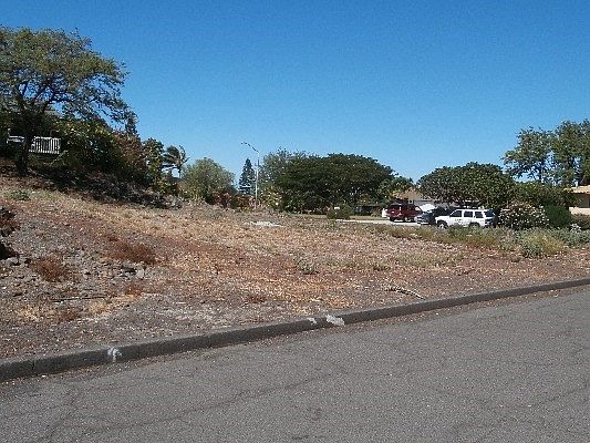 2nd image of Mahina Pl Lot 97