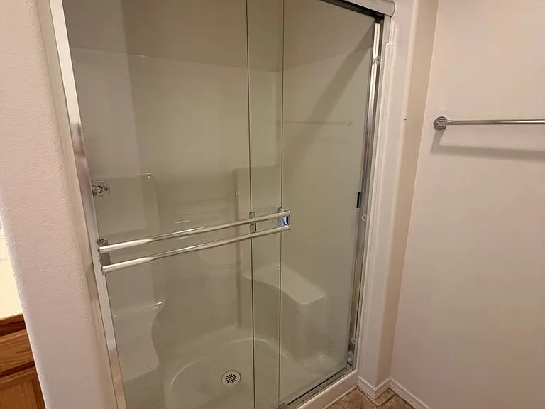 4802 Porlier Ln — Photo 3