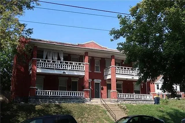 716 Gladstone Ave #2 — Photo 11