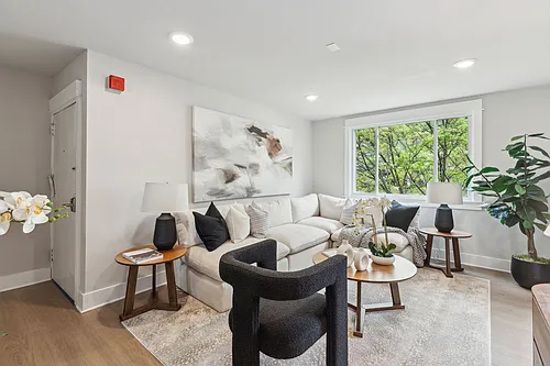 The Residences At 219 Photo 1