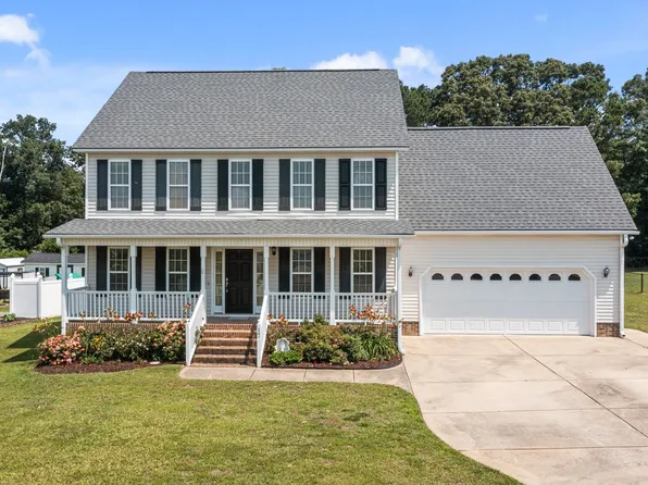 17 Upland Ct, Angier, NC 27501