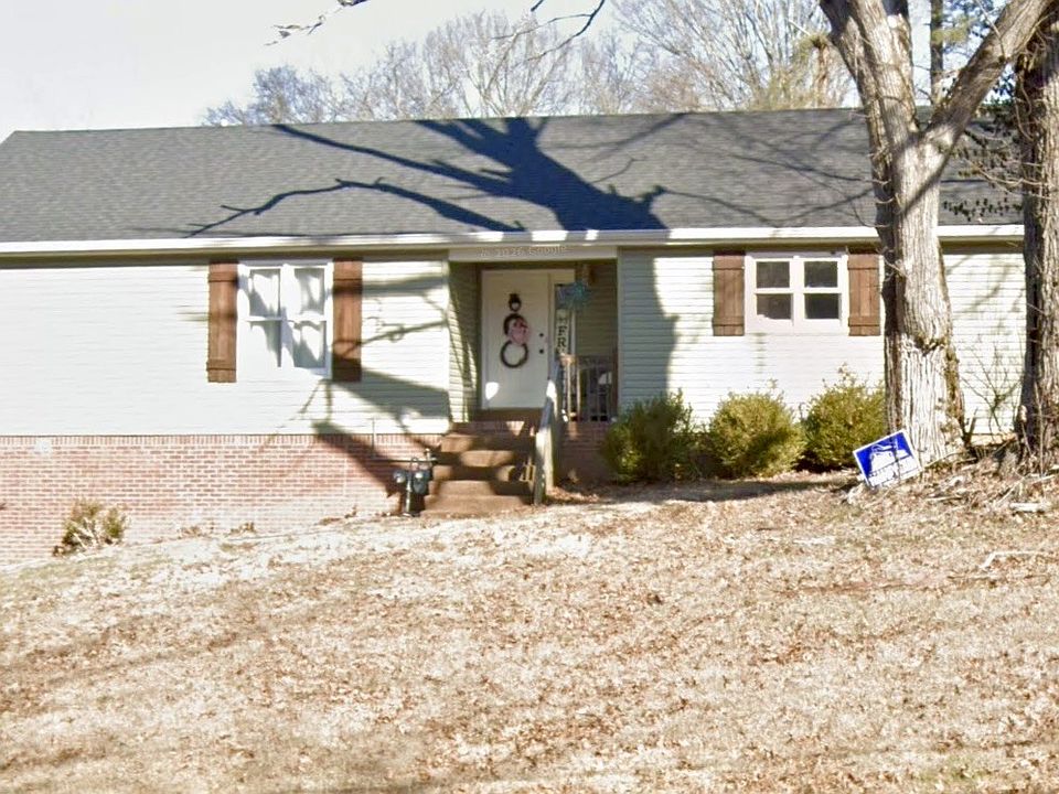 1st image of 209 Elliott Ct