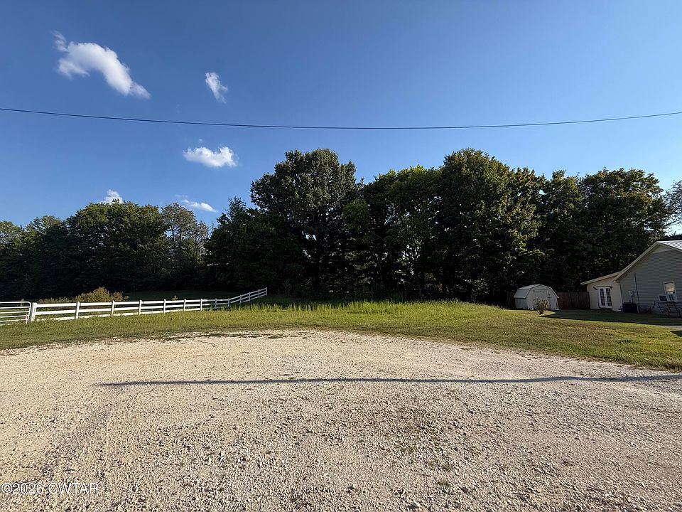 1st image of 1104 Taylor Ln